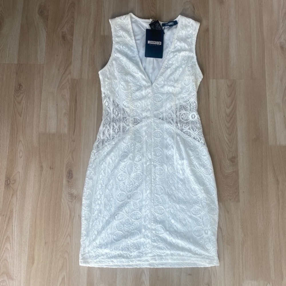 NWT White Lace Missguided Dress size 6 (US)